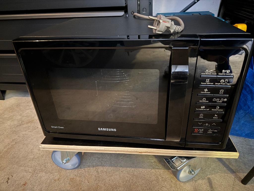 Combi magnetron Samsung, Ophalen, Minder dan 45 cm, Gebruikt, Combi-oven