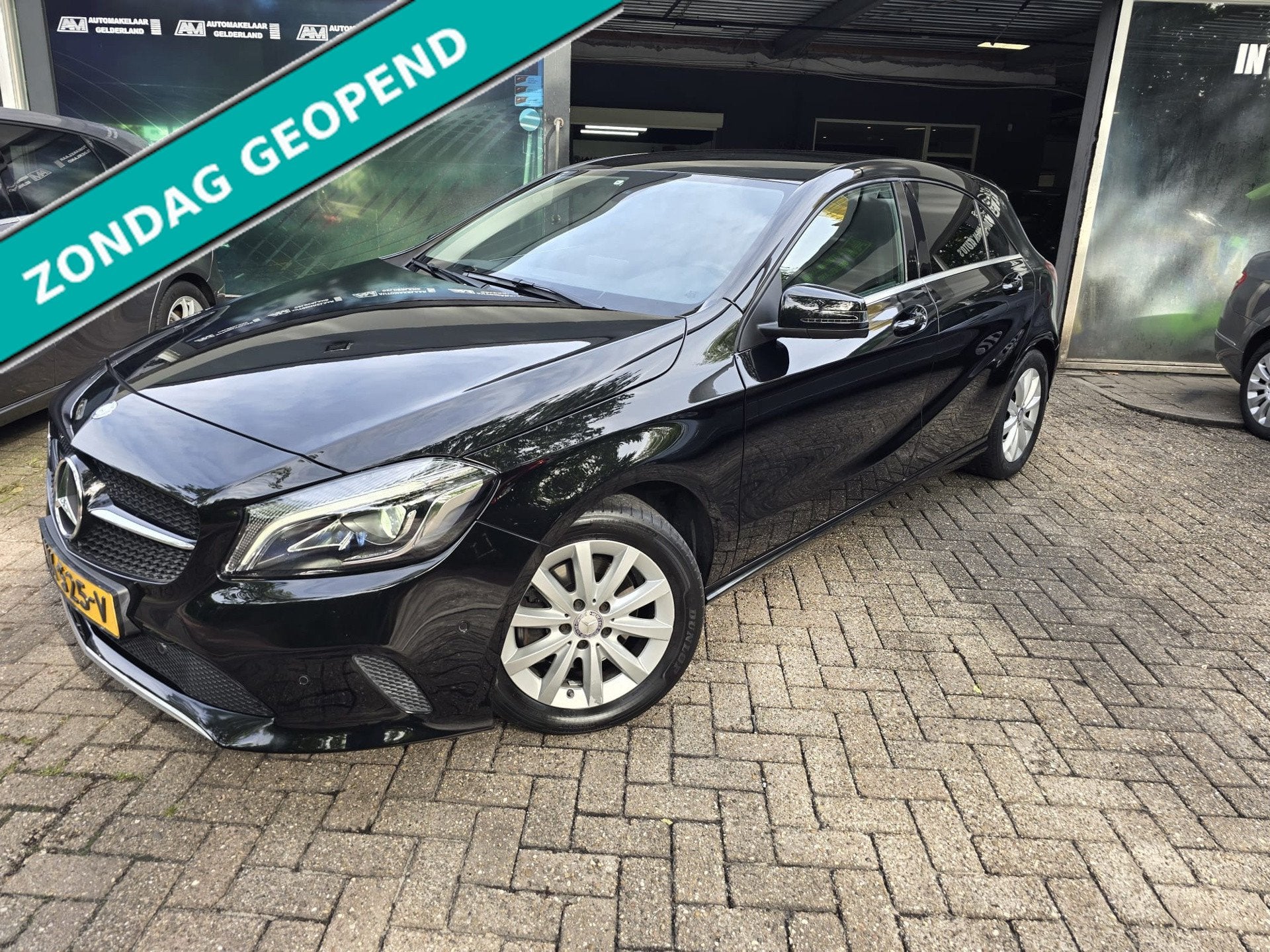 Mercedes-Benz A-klasse 160 Ambition |3/6 OF 12 MND GARANTIE, Auto's, Stof, Gebruikt, Euro 6, 4 cilinders