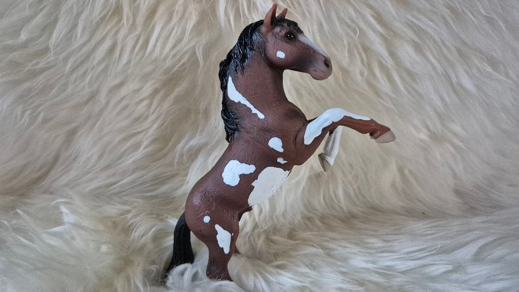 Schleich exclusieve  Mustang Hengst, Ophalen of Verzenden, Zo goed als nieuw, Paard, Beeldje of Figuurtje