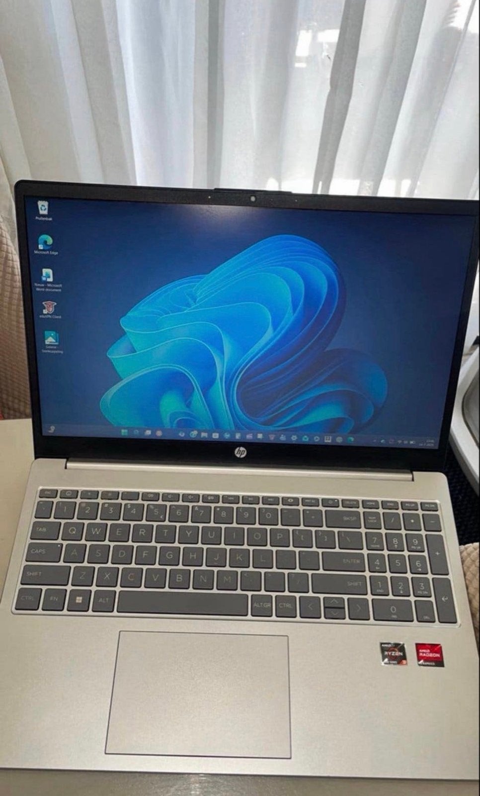 HP 15-FC0806ND Laptop - Zo goed als nieuw, Computers en Software, Windows Laptops, Ophalen, Zo goed als nieuw, 15 inch, 2 tot 3 Ghz