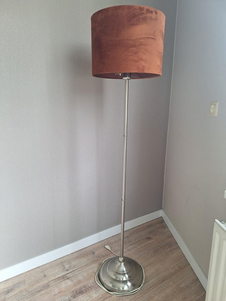 Lamp, Ophalen, 150 tot 200 cm