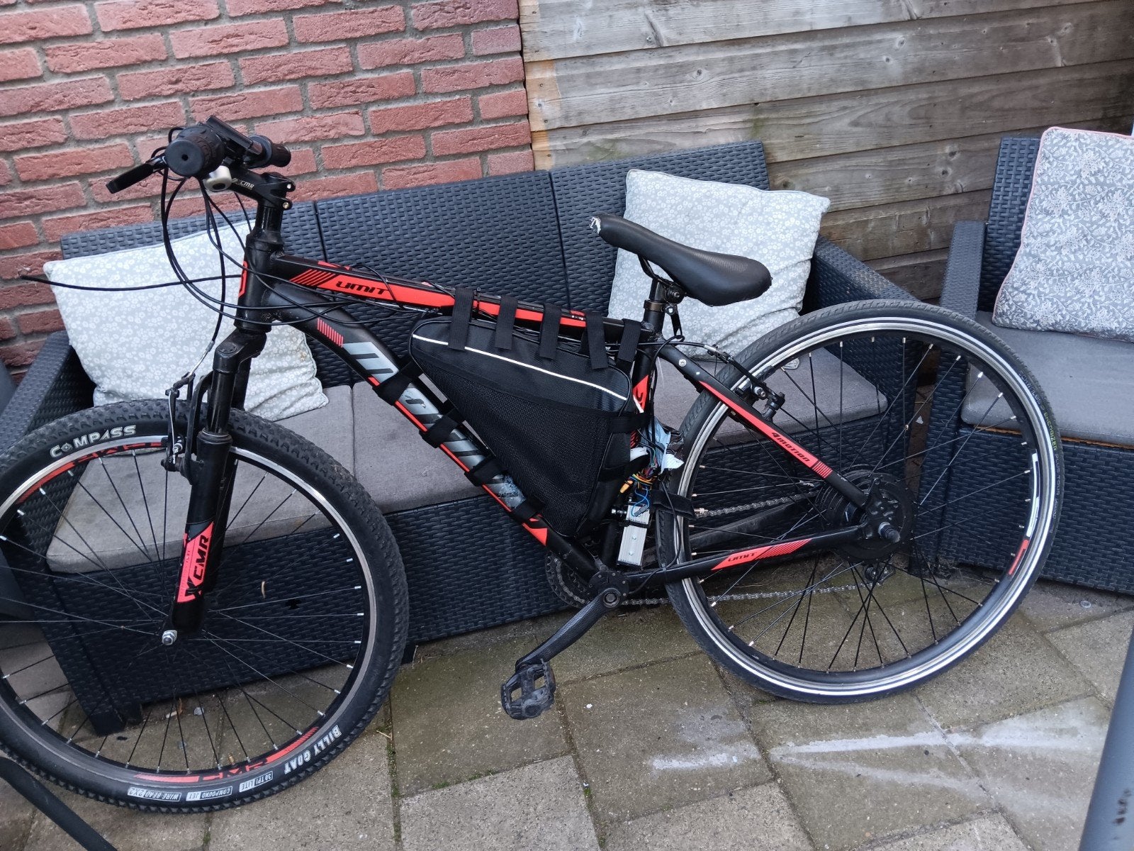 Zelfbouw E-bike met 28 inch wielen  55 kmu 48 v accu, Fietsen en Brommers, Overige merken, 28 inch, Gebruikt, Vering