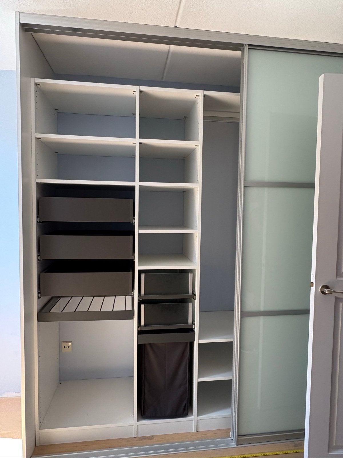 Kledingkast binnenkant, Huis en Inrichting, Kasten | Kledingkasten, Ophalen, Gebruikt, 200 cm of meer, 200 cm of meer
