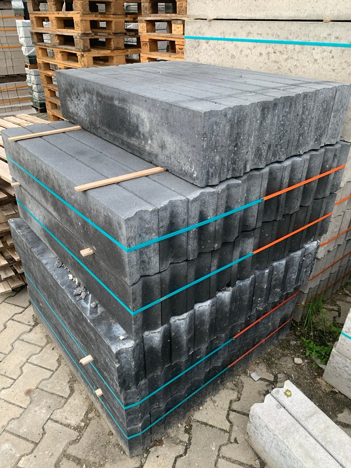 Betonbanden 10x20x100 cm antraciet - Keus €5,50, 100 tot 200 cm, Biels, Nieuw, Ophalen of Verzenden