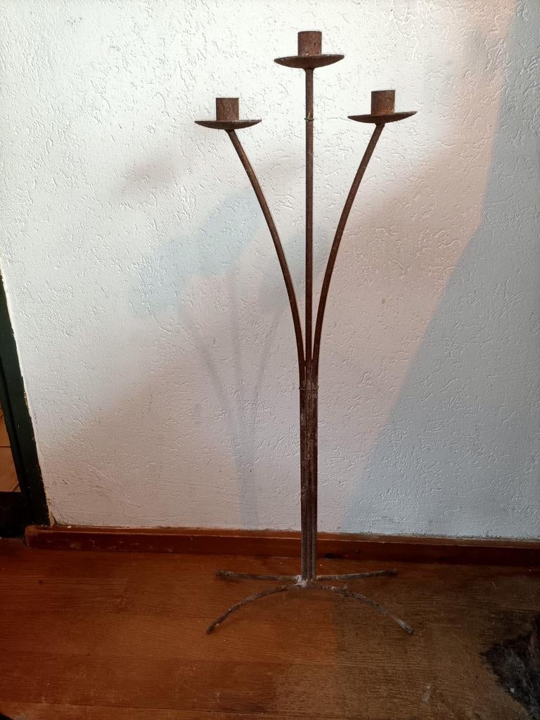 Brocante oude ijzeren hoge kandelaar MOET WEG, Ophalen