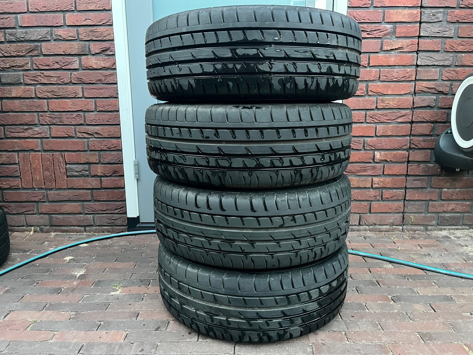 Ford Fiesta MK8 17 inch 4x108 Continental zomer TPMS, Ophalen, Gebruikt, Ford, Banden en Velgen