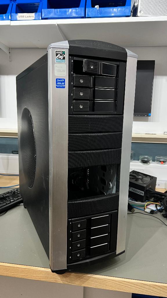 Enterprise hardware - Homeserver, Computers en Software, Servers, Zo goed als nieuw, Ophalen of Verzenden
