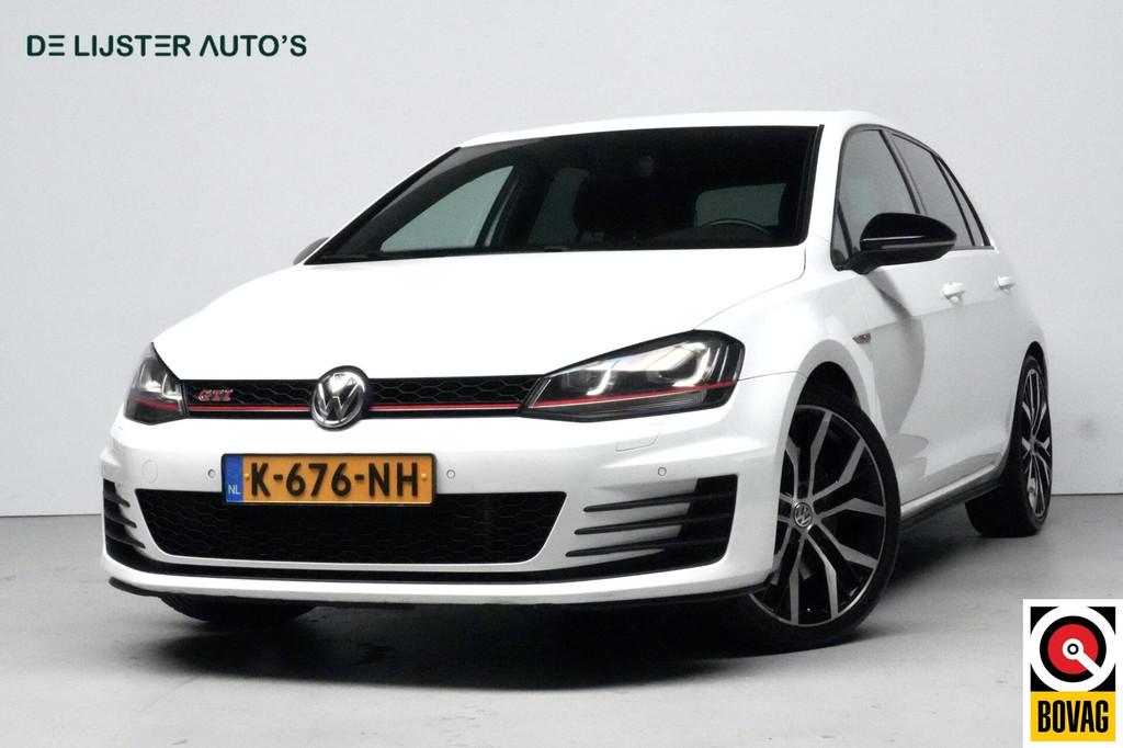 Volkswagen Golf 2.0 TSI GTI Performance | CarPlay | Stoelver, Stof, Gebruikt, 4 cilinders, Lichtsensor