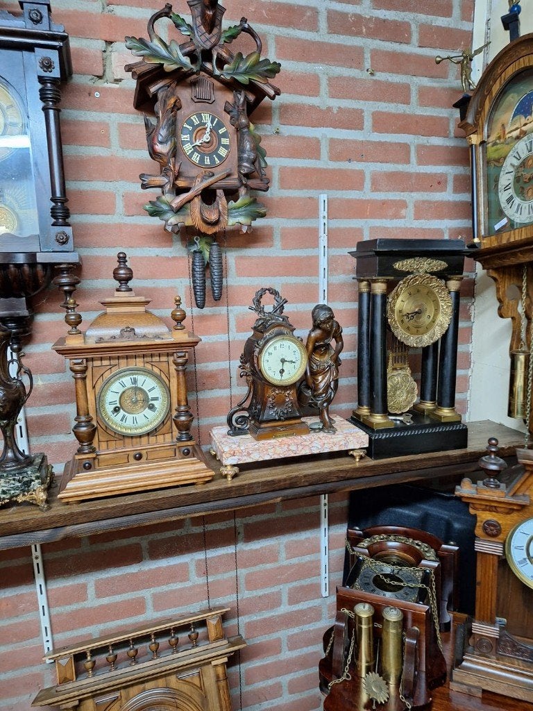 mooie gave tafel klok, Antiek en Kunst, Ophalen