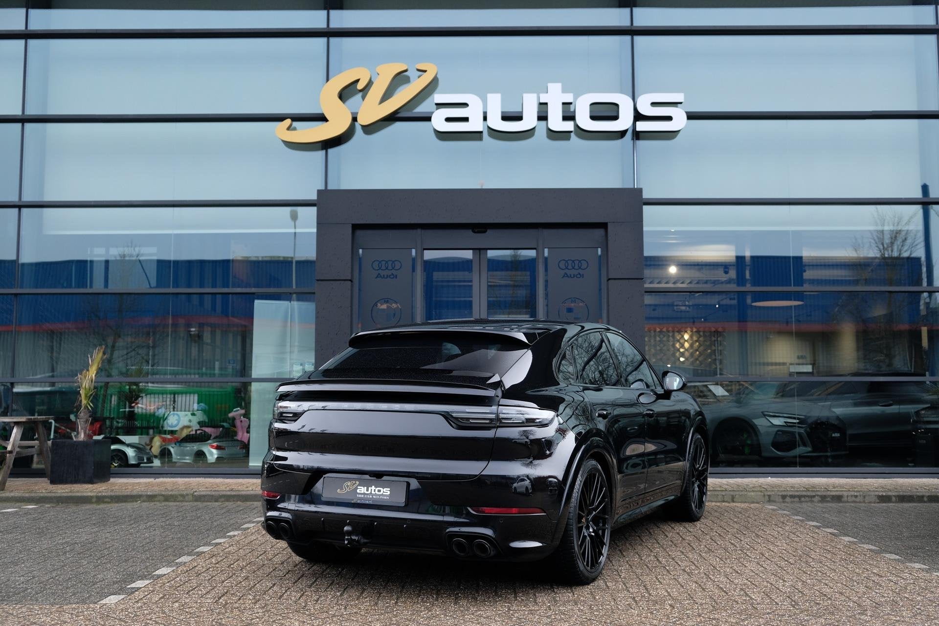 Porsche Cayenne Coupé 4.0 V8 Turbo S 680pk E-Hybrid Panoram, Auto's, Porsche, Automaat, Cayenne, 14 kWh, Gebruikt