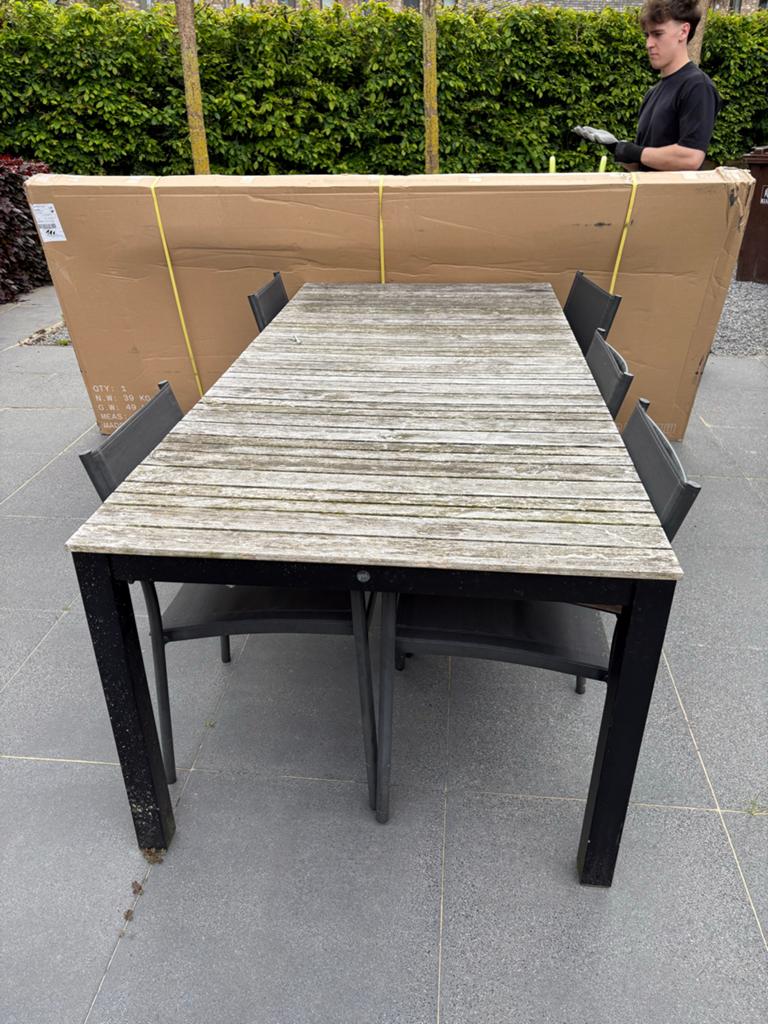 Houten tuintafel met stoelen, Ophalen, Gebruikt, Eettafel, 6 zitplaatsen
