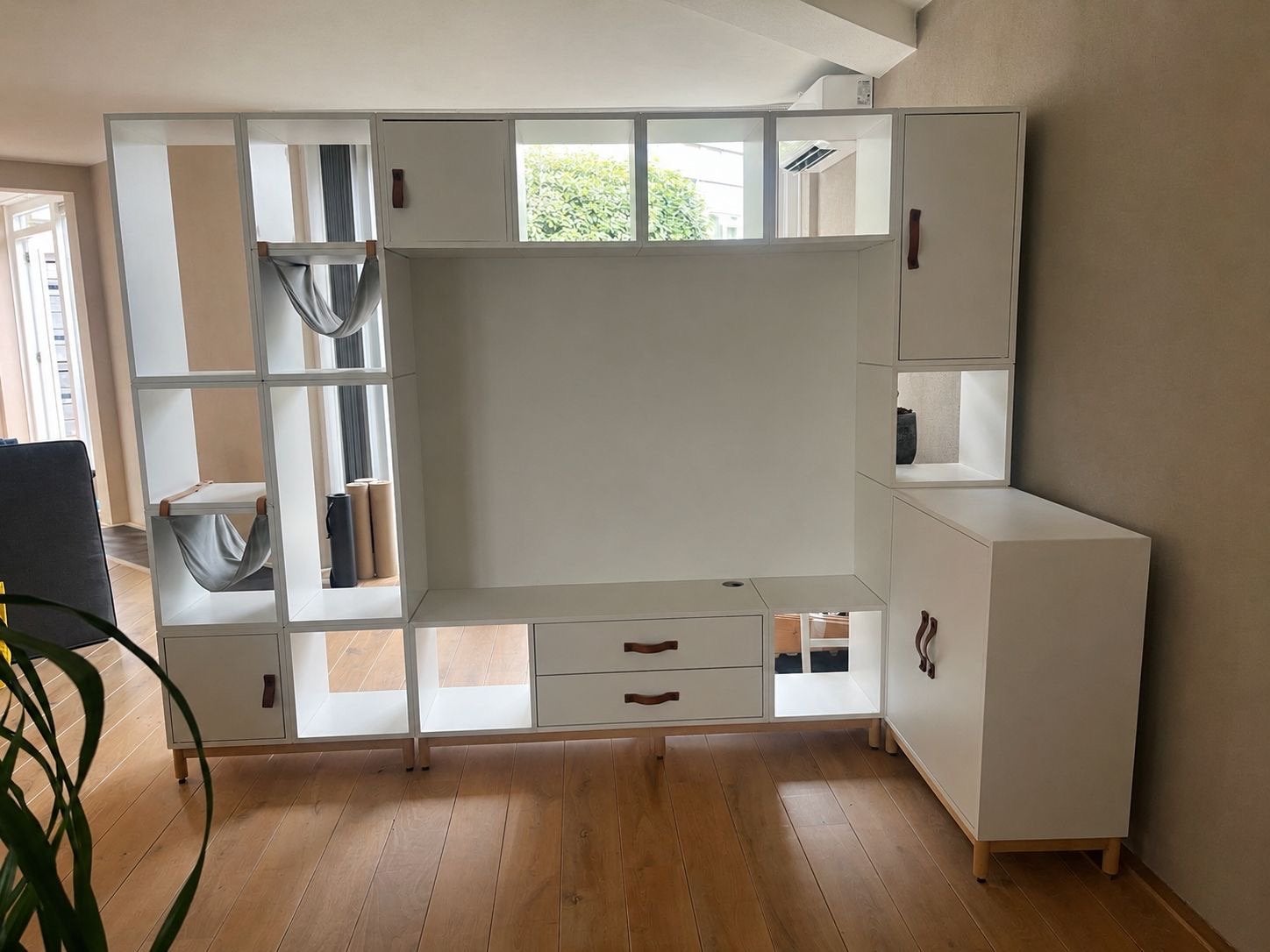 Ikea Eket TV / Wandmeubel, Huis en Inrichting, Kasten | Wandmeubels, Ophalen, Gebruikt, Met deur(en), 150 tot 200 cm