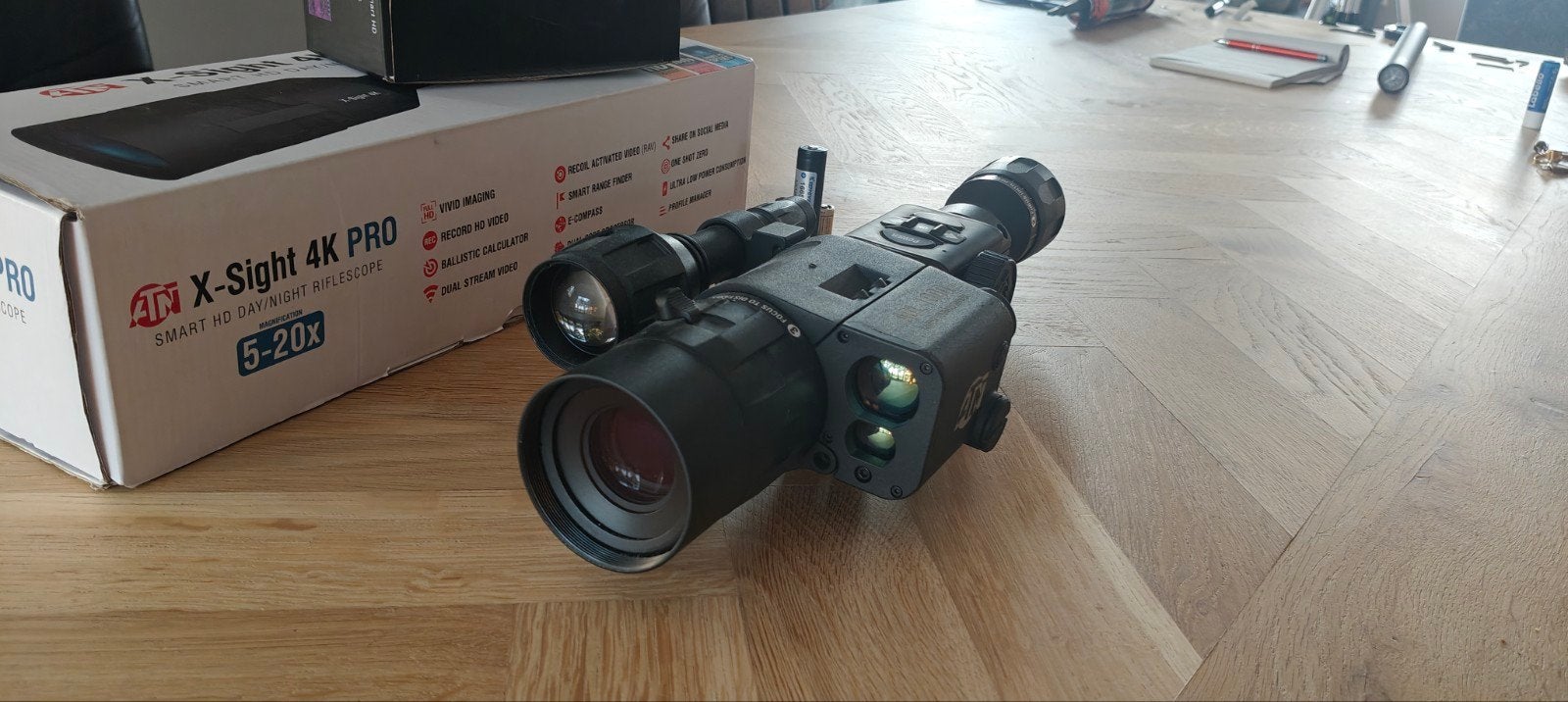 ATN X-Sight 4K PRO 5-20x richtkijker dag/nacht, Ophalen of Verzenden, Zo goed als nieuw