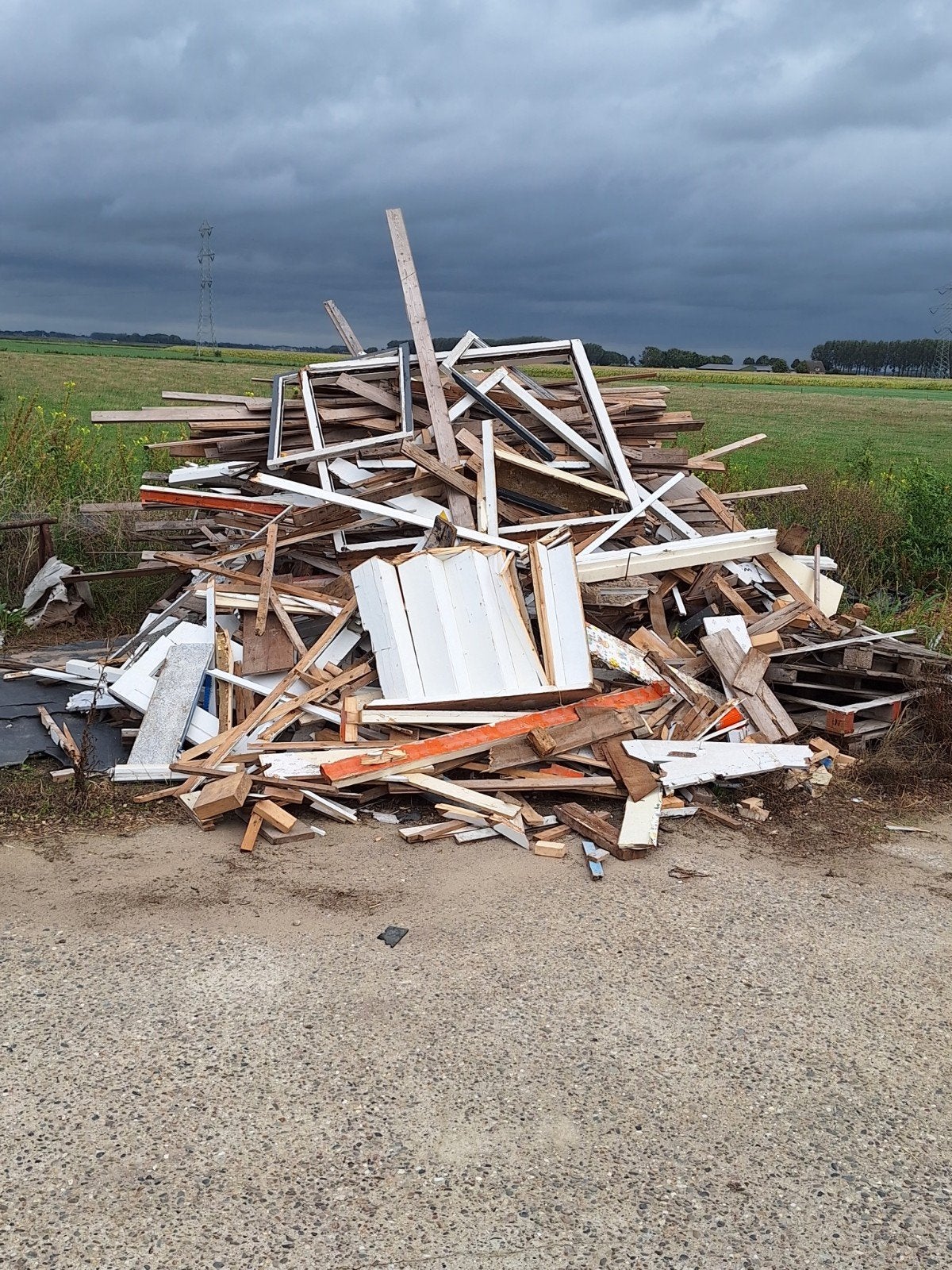 Stookhout goedkoop af te halen - Goed hard hout, Tuin en Terras, 6 m³ of meer, Ophalen, Overige houtsoorten, Blokken