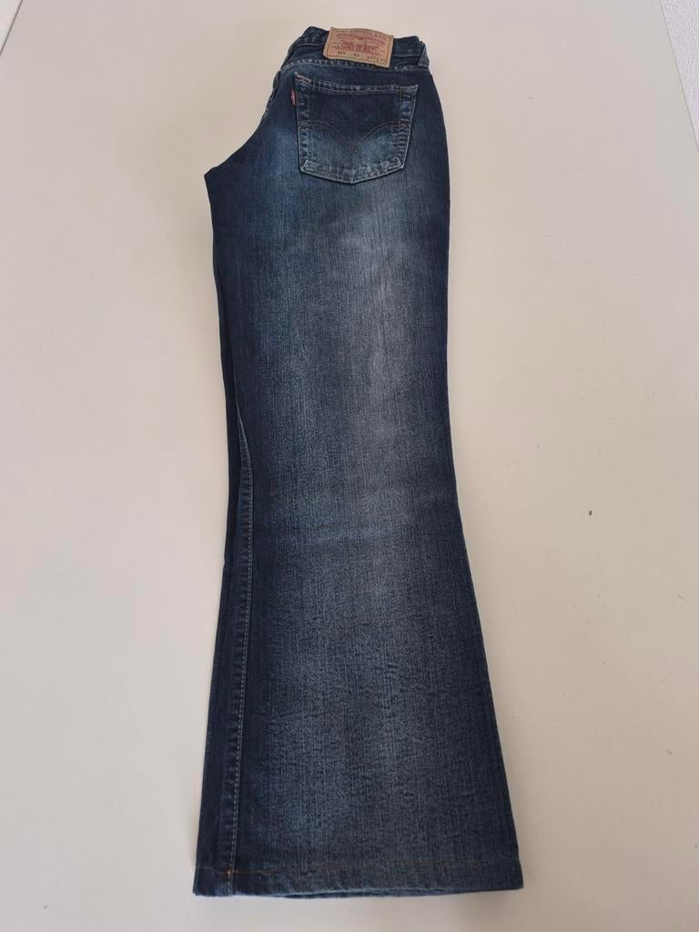 Levi's spijkerbroek bootleg - Gedragen, maar in goede staat, Kleding | Dames, Blauw, Ophalen of Verzenden, W30 - W32 (confectie 38/40)