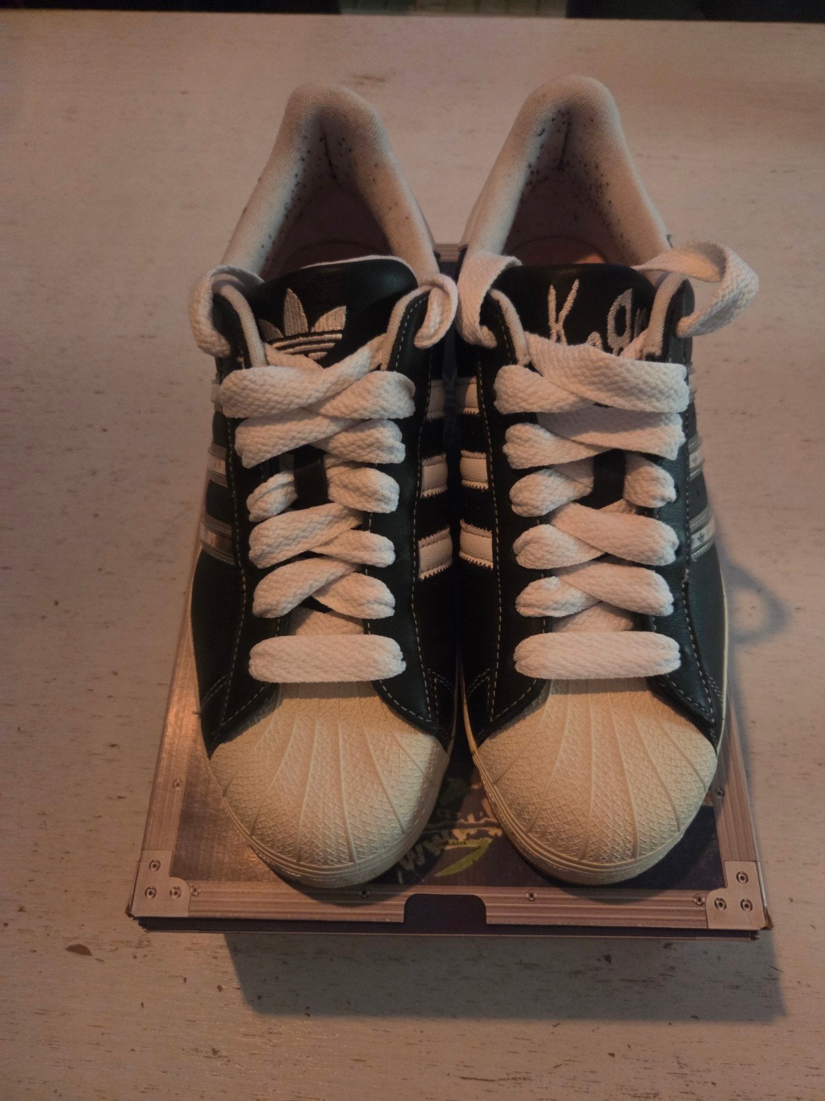 Adidas Korn Superstar Sneakers Maat 45 1/3 Deftones Nu Metal, Zwart, Ophalen of Verzenden, Adidas, Sneakers of Gympen