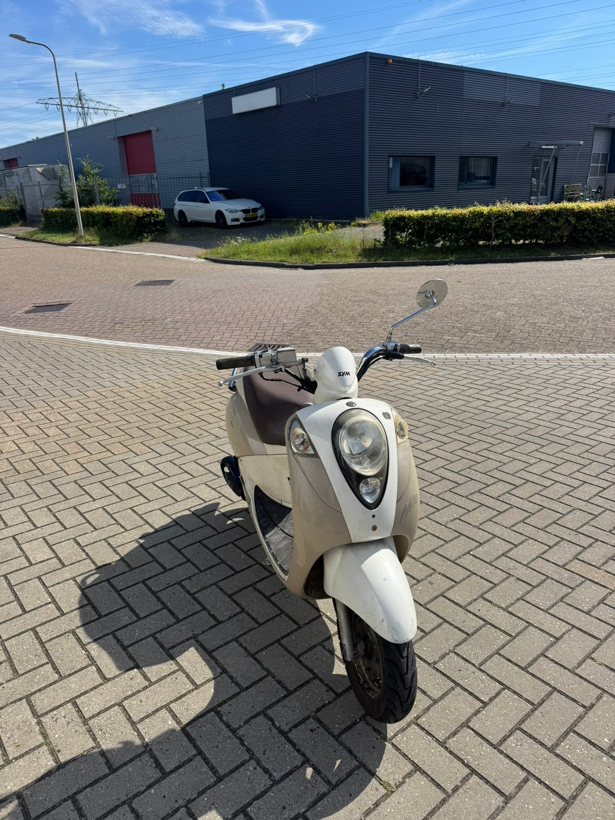 Sym mio 50 snor - 15303 km, Fietsen en Brommers, Snorfietsen en Snorscooters, Ophalen, SYM, Zo goed als nieuw, Benzine