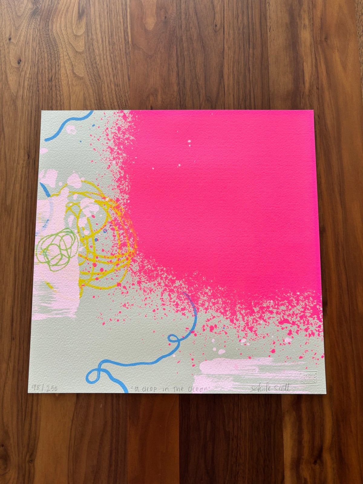 Levendige abstracte kunstprint 'A Drop in the Ocean', Antiek en Kunst, Ophalen of Verzenden