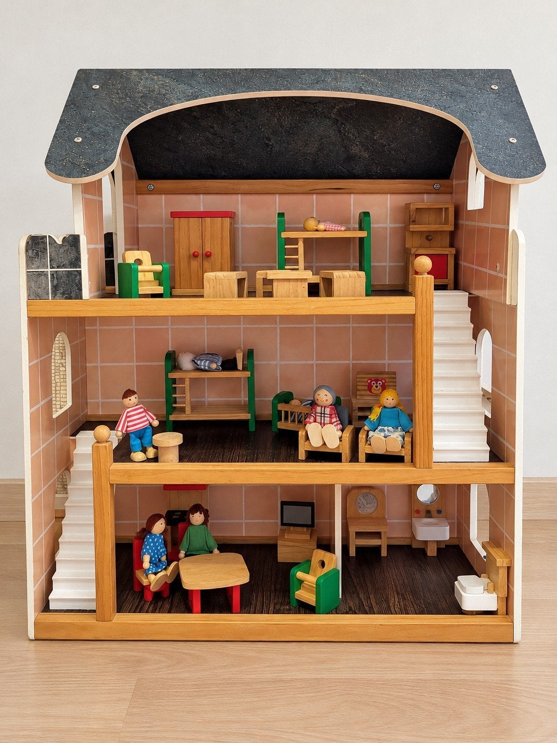 Poppenhuis van Bandits & Angels, Ophalen, Poppenhuis