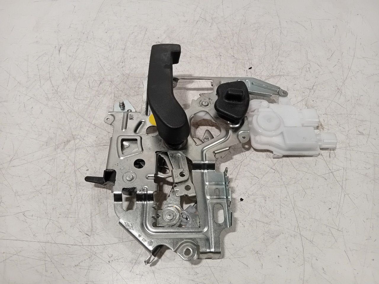 Portiergreep binnen rechts achter Renault Master, Onderdelen@venauto.nl, Van der Ven Autorecycling B.V., Gebruikt, Ettenseweg 76, 4706 PB Roosendaal, The Netherlands