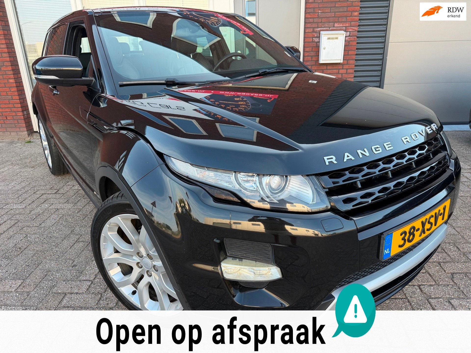 Land Rover Range Rover Evoque 2.0 Si 4WD Prestige / Leder /, Auto's, Land Rover, Automaat, Euro 5, 4 cilinders, Met garantie (alle)