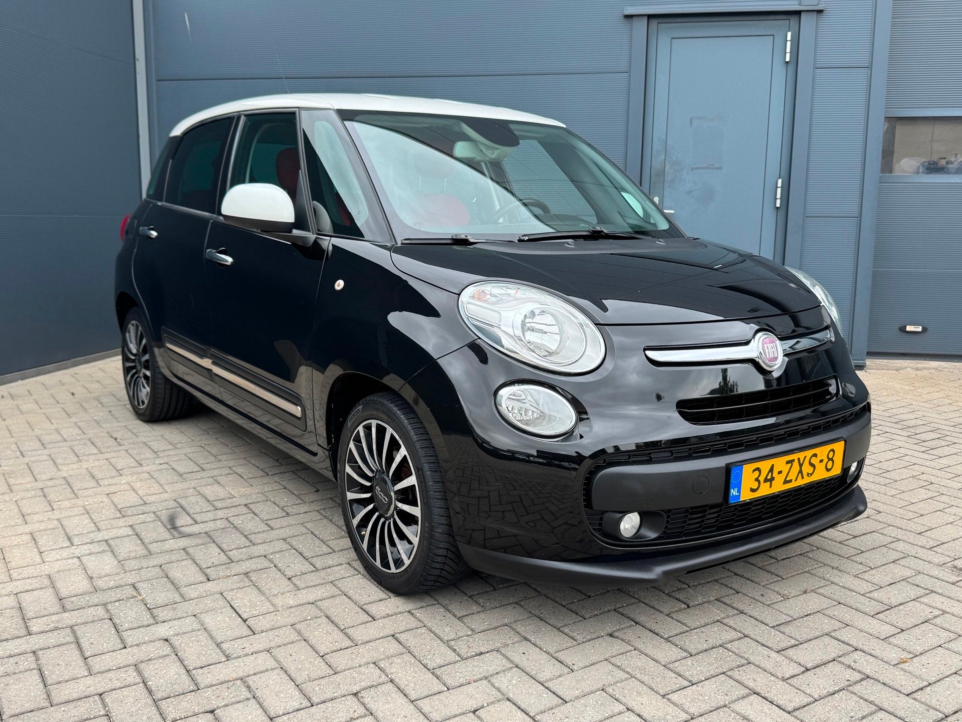 Fiat 500 L 0.9 TwinAir / Carplay / Veel opties, Auto's, Fiat, Gebruikt, Euro 6, Zwart, Origineel Nederlands