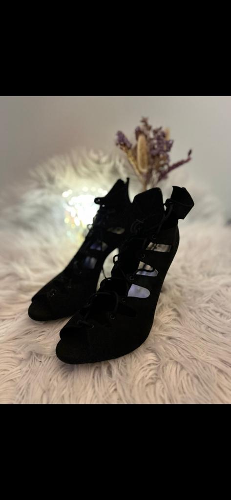 Dans schoenen, Ophalen of Verzenden, Zo goed als nieuw, Schoenen