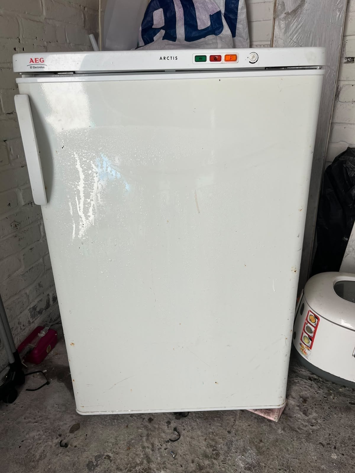 AEG Arctis A60110GS1 Vriezer - 115L inhoud, Ophalen, Gebruikt, 120 tot 140 cm, 100 tot 150 liter