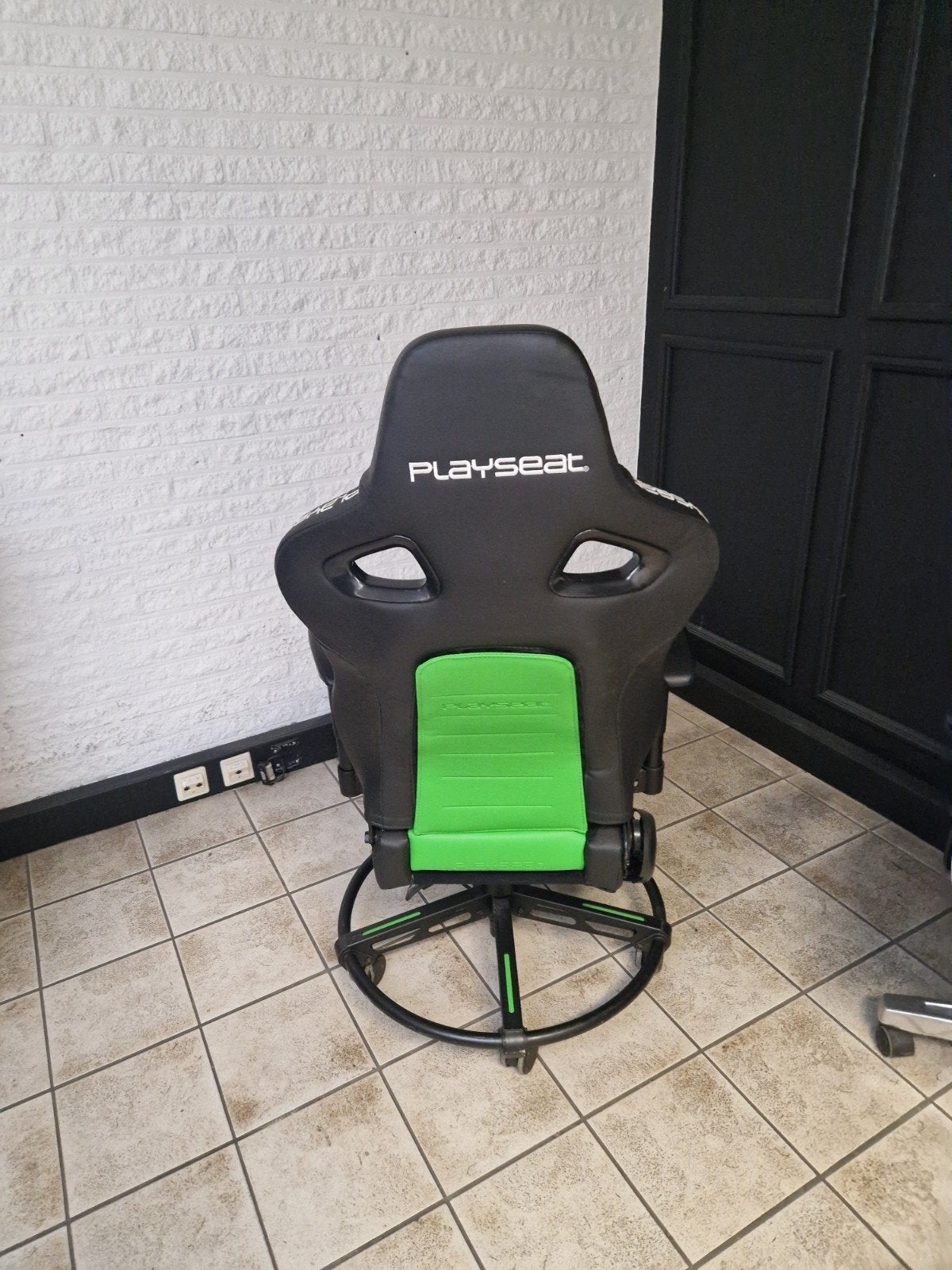 gaming stoel Playseat Zwart Groen Show model ( Zevenaar, Ophalen, Zwart, Zo goed als nieuw, Gaming bureaustoel