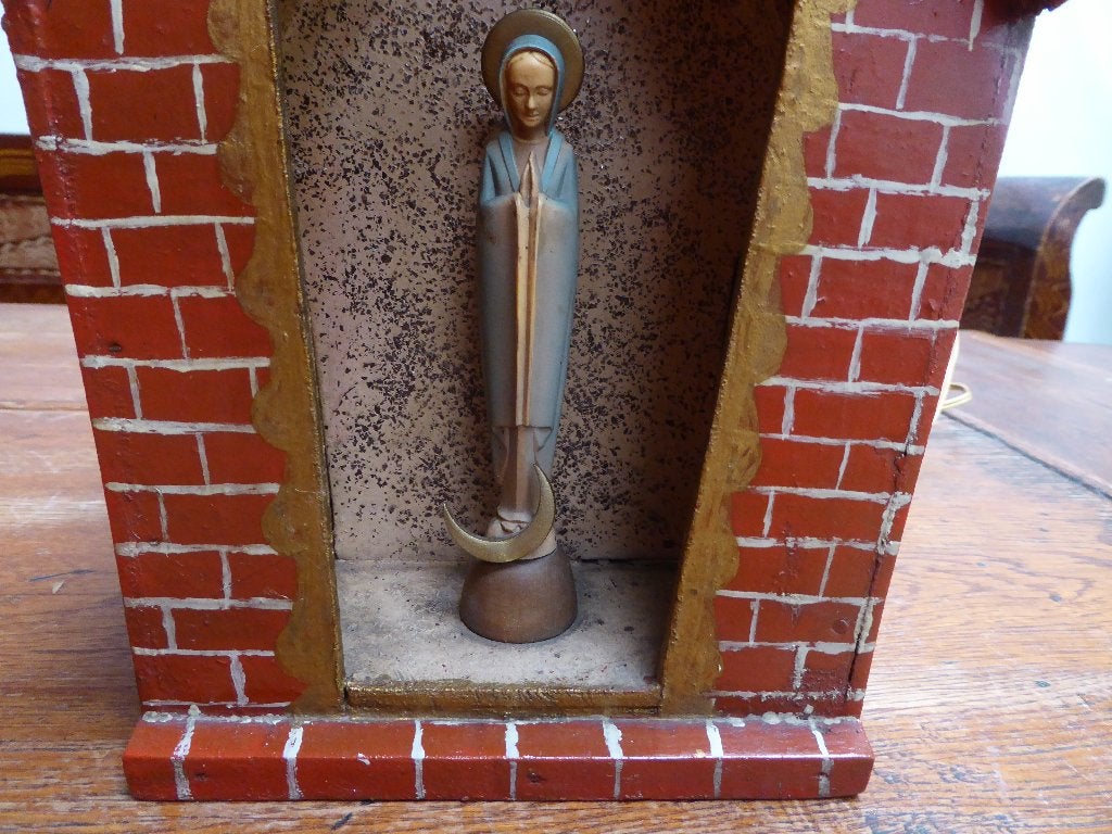 Antiek kapelletje met Maria en licht, Ophalen of Verzenden