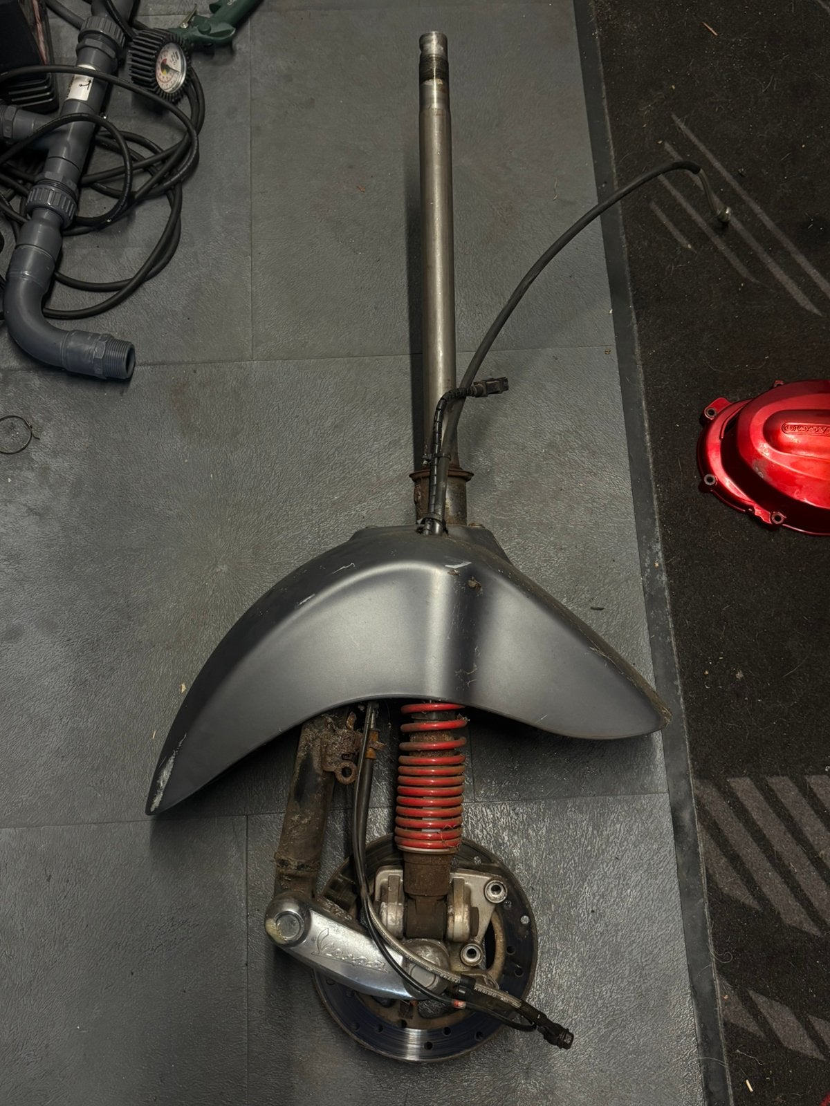 Vespa sprint voorvork carburateur model, Ophalen