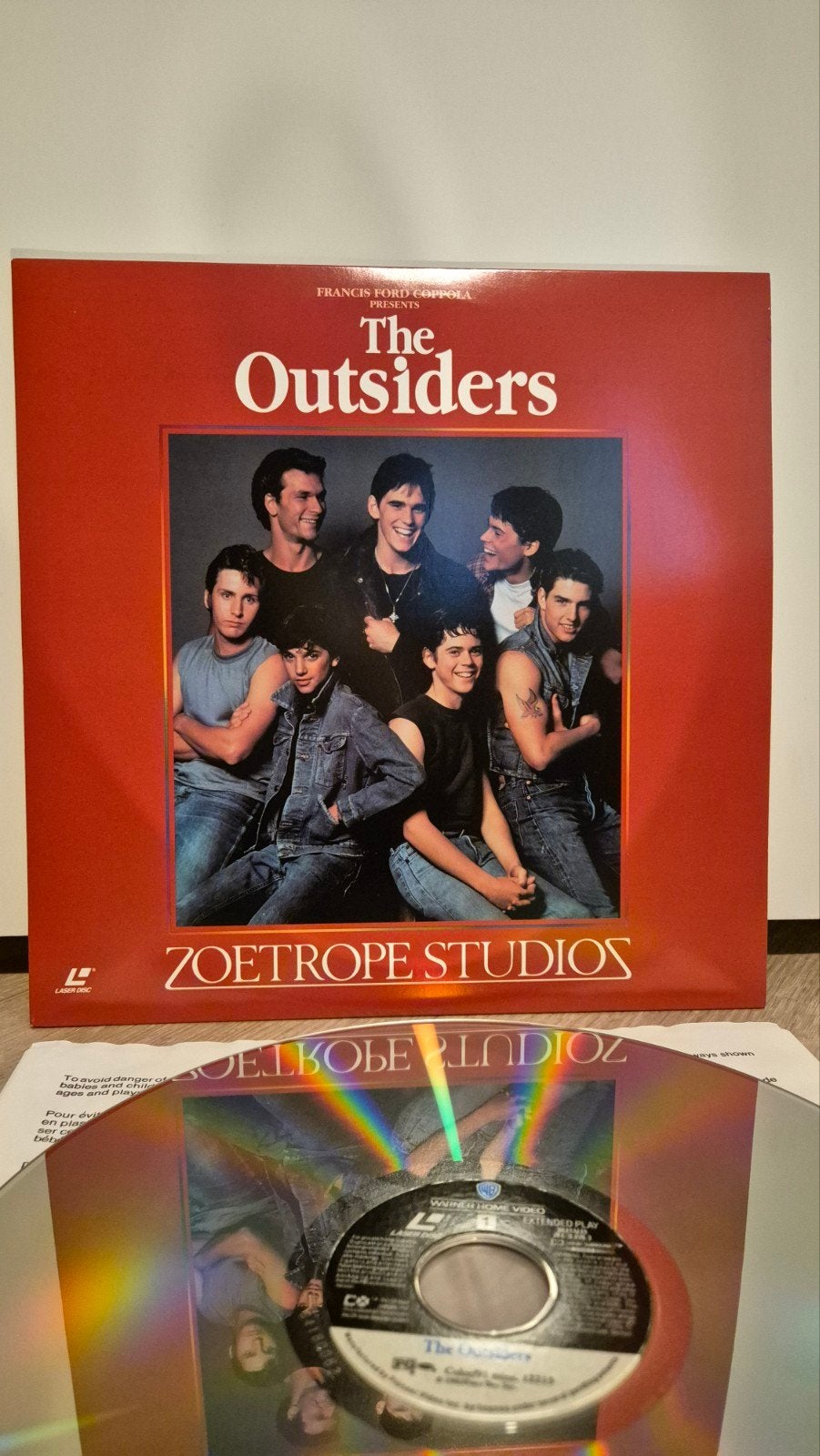The Outsiders Laserdisc, 1980 - 1989, Ophalen of Verzenden, Zo goed als nieuw, 12 inch