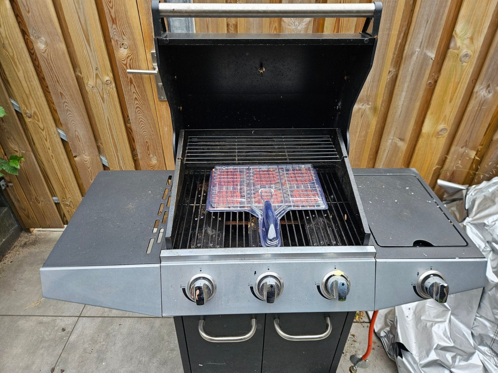 Handson Boston Gasbarbecue met zijbrander, Ophalen, Gebruikt, Handson