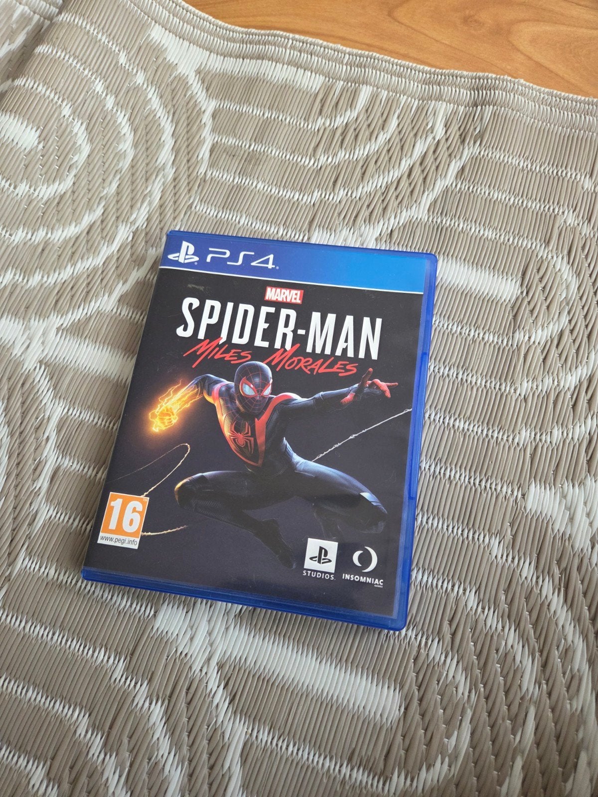 Spider - Man: Miles Morales, Spelcomputers en Games, Games | Sony PlayStation 4, 1 speler, Zo goed als nieuw, Vanaf 16 jaar, Ophalen