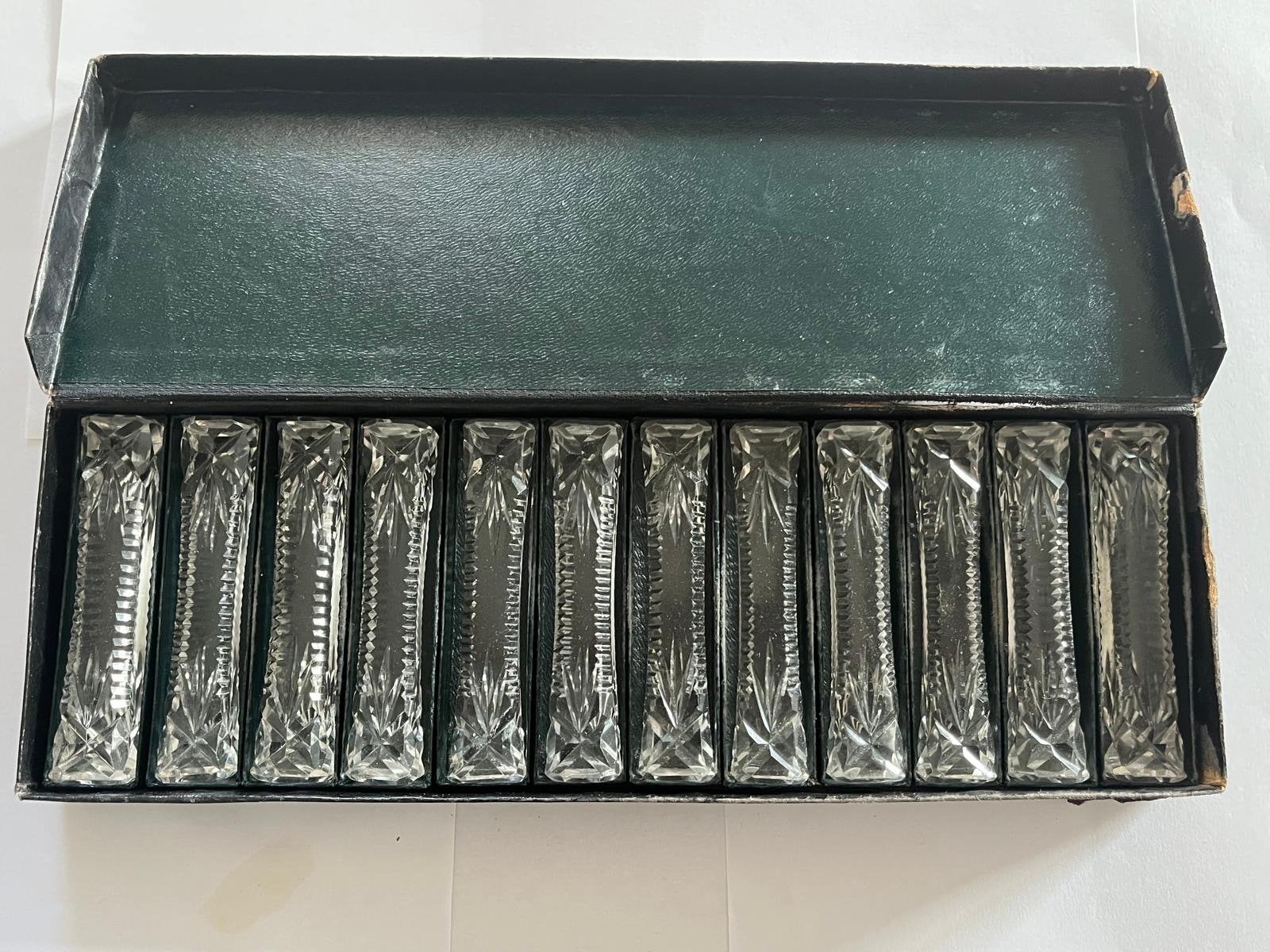 Set van 12 geslepen  messenleggers in doos, Antiek en Kunst, Ophalen of Verzenden