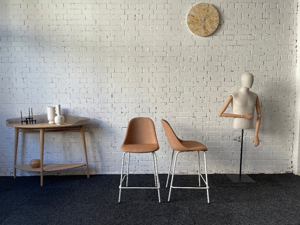 Menu Harbour Side Bar Chair bij TheReSales, Huis en Inrichting, Barkrukken, Ophalen, Met voetsteun, Zo goed als nieuw, 90 cm of meer