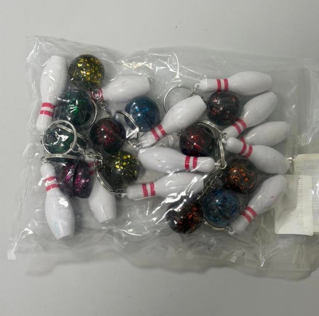12x Bowling sleutelhanger set mini bowlingbal + kegel Nieuw, Sport, Hh, Nieuw, Ophalen of Verzenden