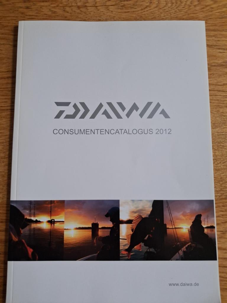 Hengelsportcatalogus Daiwa 2012, Ophalen of Verzenden, Zo goed als nieuw, Boek of Tijdschrift
