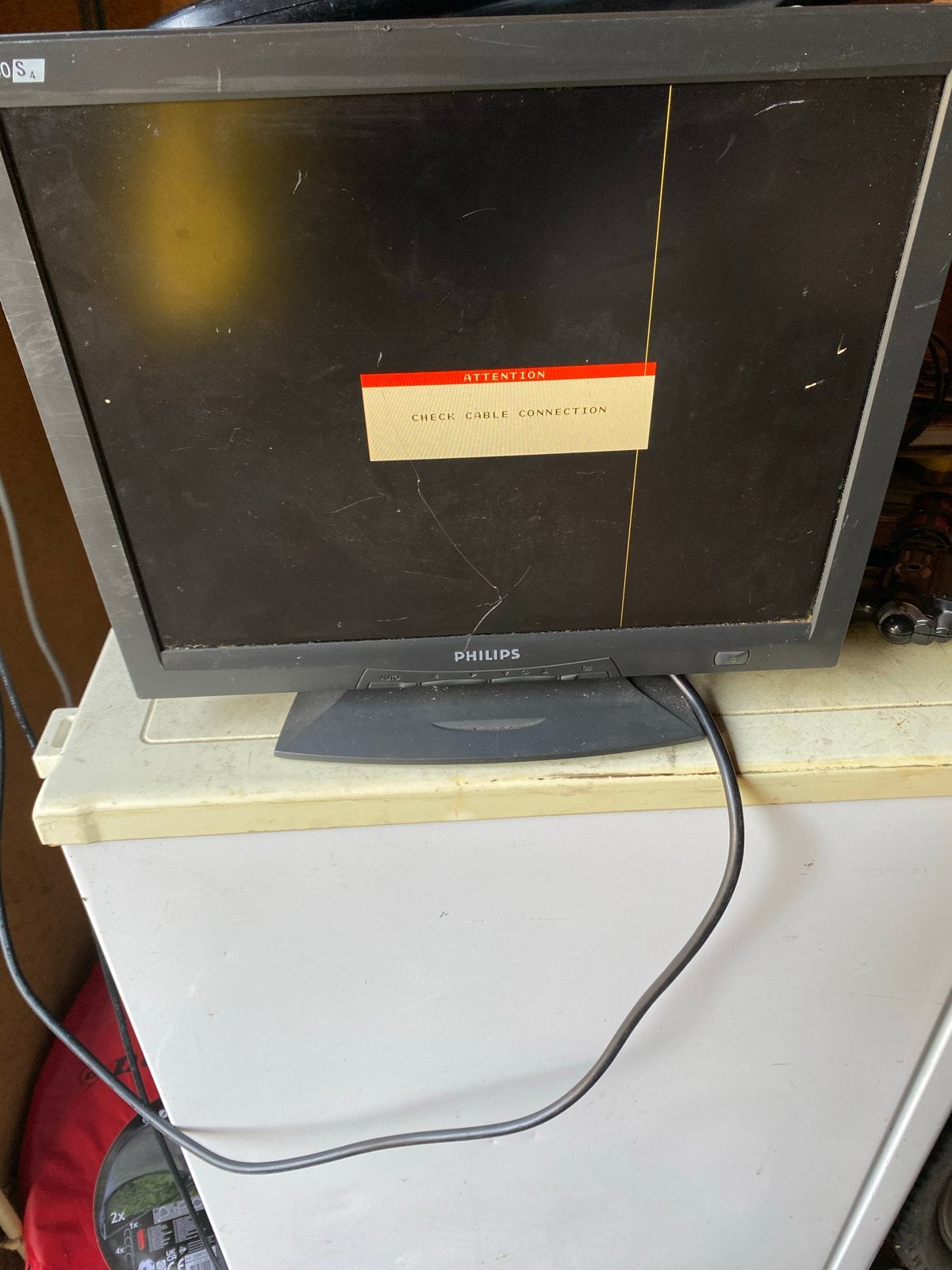 2 Oude Monitoren (Philips & Compaq) - Zonder HDMI gratis, Computers en Software, Ophalen, Gebruikt, VGA