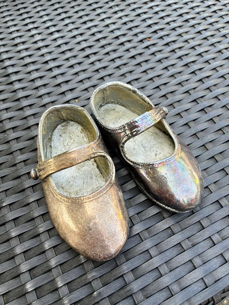 Vintage Verzilverde Babyschoentjes - 59 Jaar Oud, Antiek en Kunst, Ophalen of Verzenden, Zilver