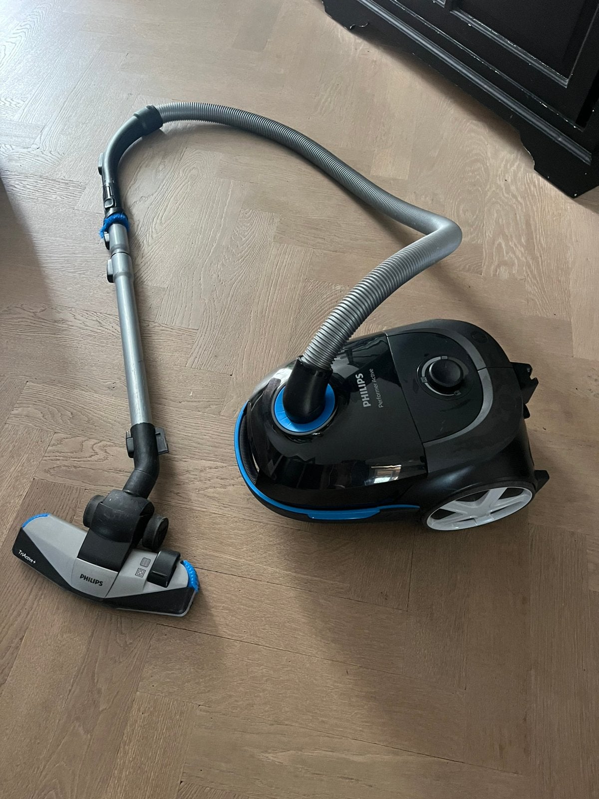 Stofzuiger philips performer active, Witgoed en Apparatuur, Stofzuigers, Ophalen, Zo goed als nieuw