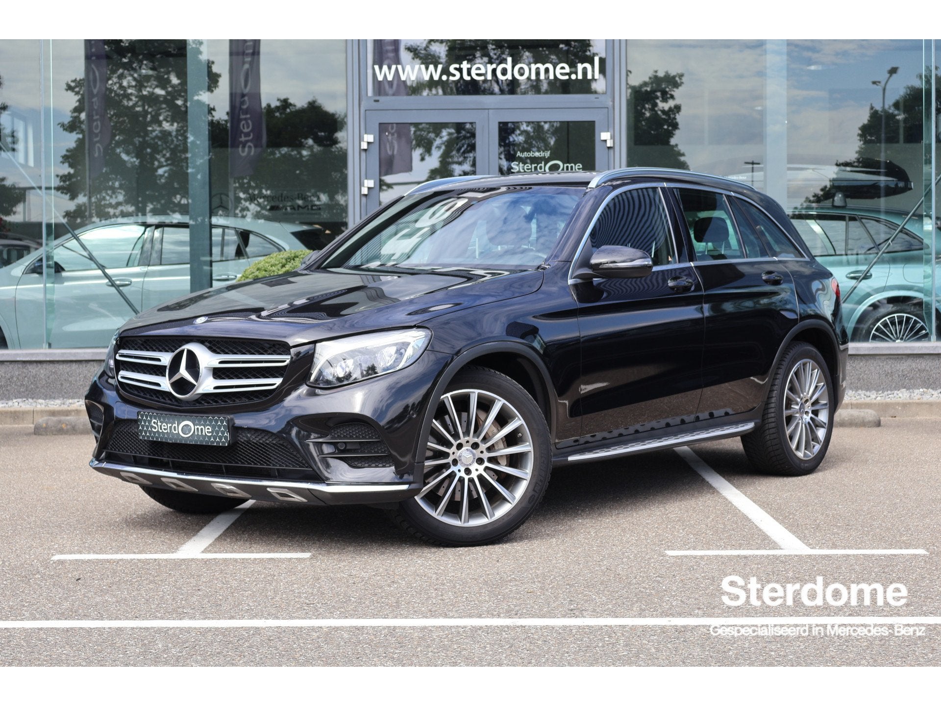 Mercedes-Benz GLC 250 4MATIC AMG l Luchtvering Airmatic l Ca, Auto's, Automaat, 12 maanden, Gebruikt, 4 cilinders