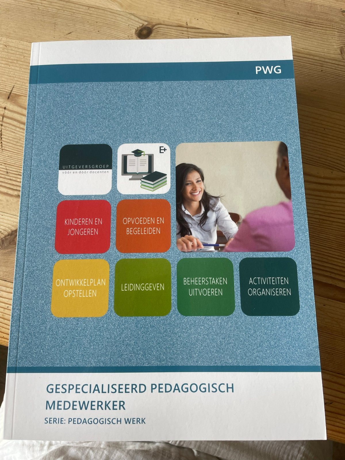 Gespecialiseerd Pedagogisch Medewerker PWG, Ophalen of Verzenden, Gamma, Zo goed als nieuw, MBO