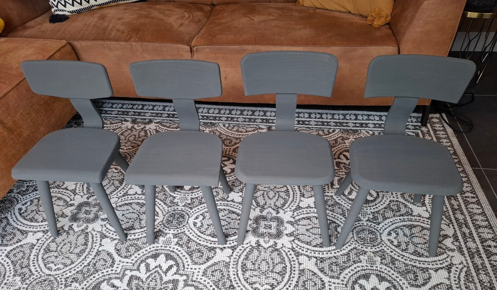 Schoolstoelen, Ophalen, Gebruikt