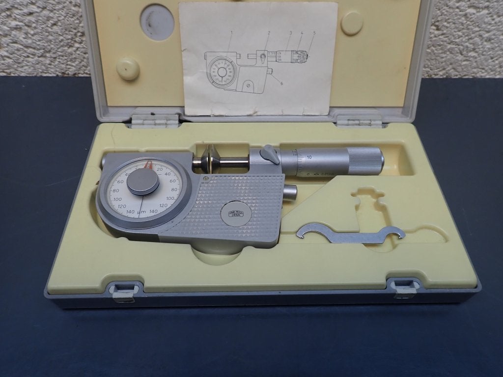 Carl Zeiss Schotel micrometer met klok en micron aflezing, Niet ingevuld, Gebruikt, Afstand, Niet ingevuld