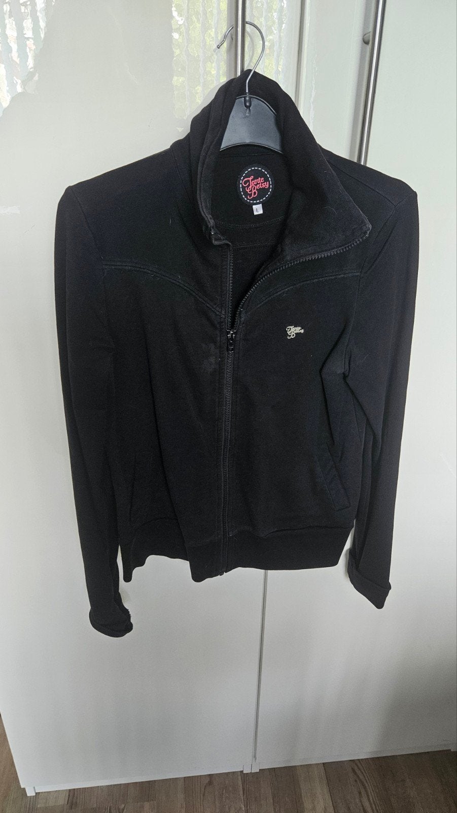 Tante Betsy zwart sportief joggingvest - valt als M, Maat 38/40 (M), Tante Betsy, Zwart, Ophalen of Verzenden