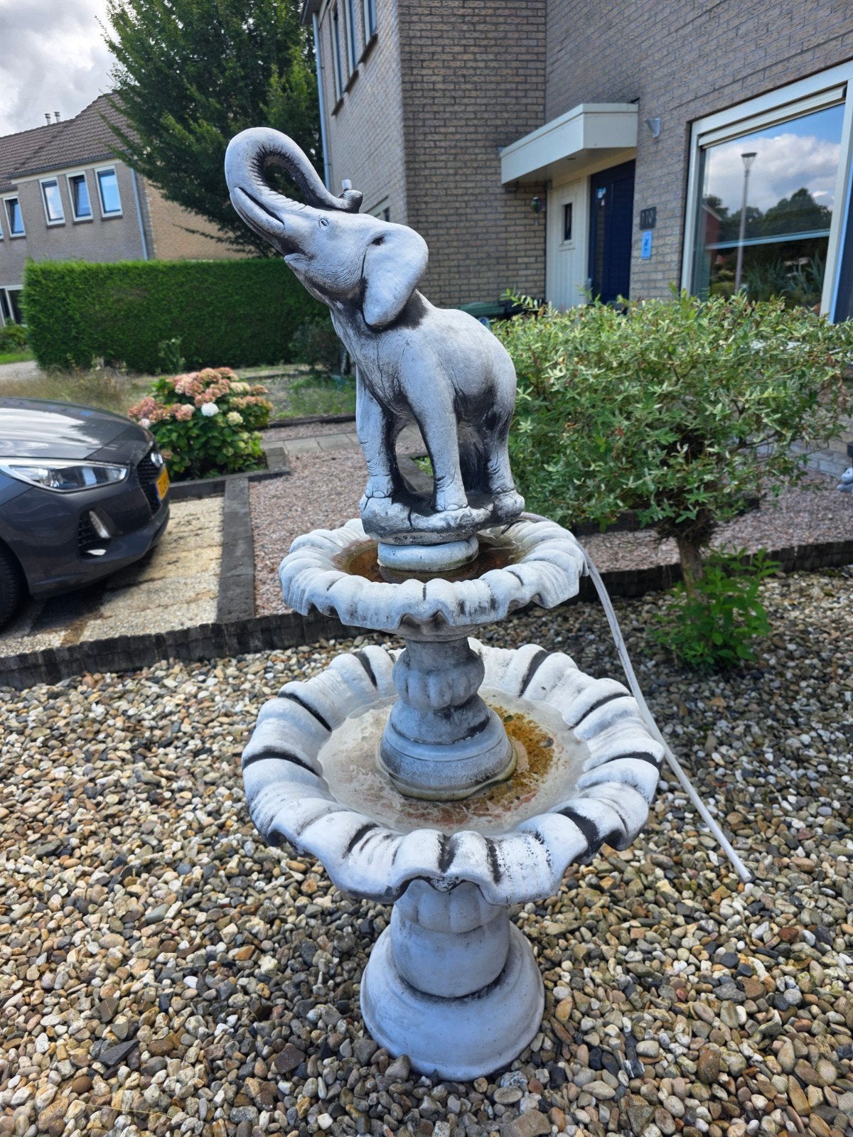 Tuinfontein met Olifant - Beton/Steen, Tuin en Terras, Ophalen, Gebruikt