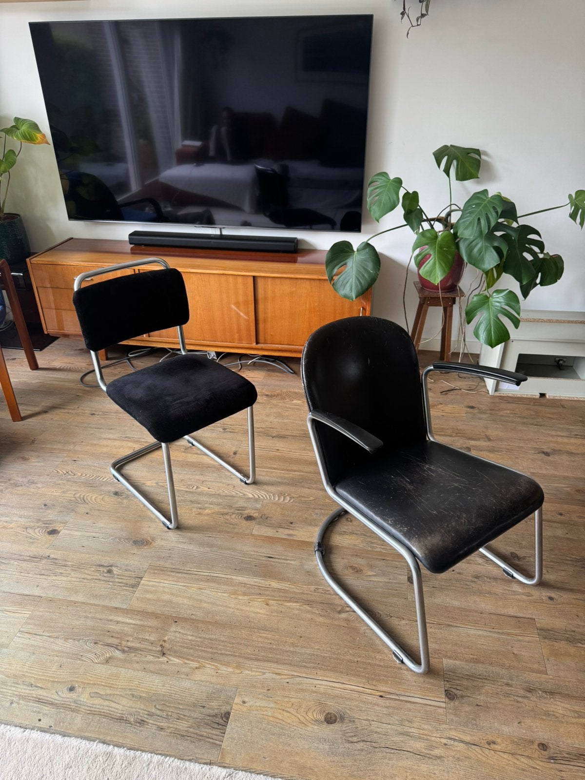 Nederlandse Gispen designstoelen (orgineel en gerestaureert), Ophalen