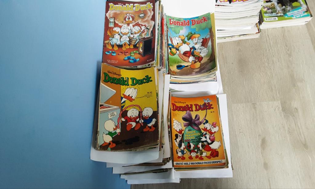 Donald Duck weekblad  > diverse jaargangen  900 stuks, Meerdere stripboeken, Ophalen of Verzenden, Gelezen