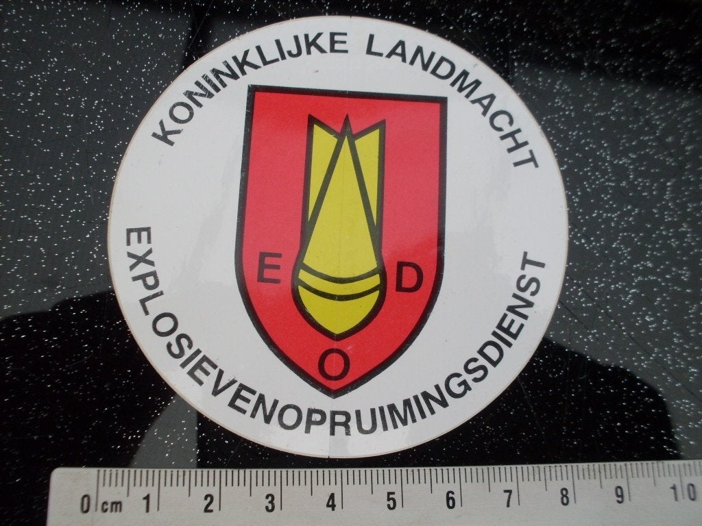 sticker KL explosieven opruimings dienst EOD logo embleem, Verzamelen, Verzenden, Zo goed als nieuw, Bedrijf of Vereniging